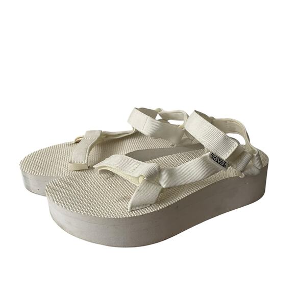 Teva Flatform Universal Sandals in Bright White Size 9 - Picture 1 of 9
